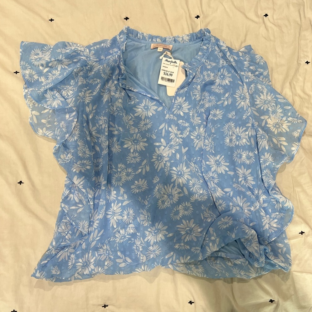 Floral Flutter Sleeve Blouse